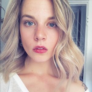 Meet your Posher, Joanna